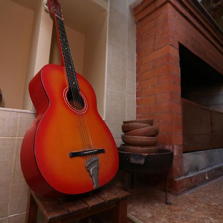 Hostel Feola Kutaisi Zewnętrze zdjęcie