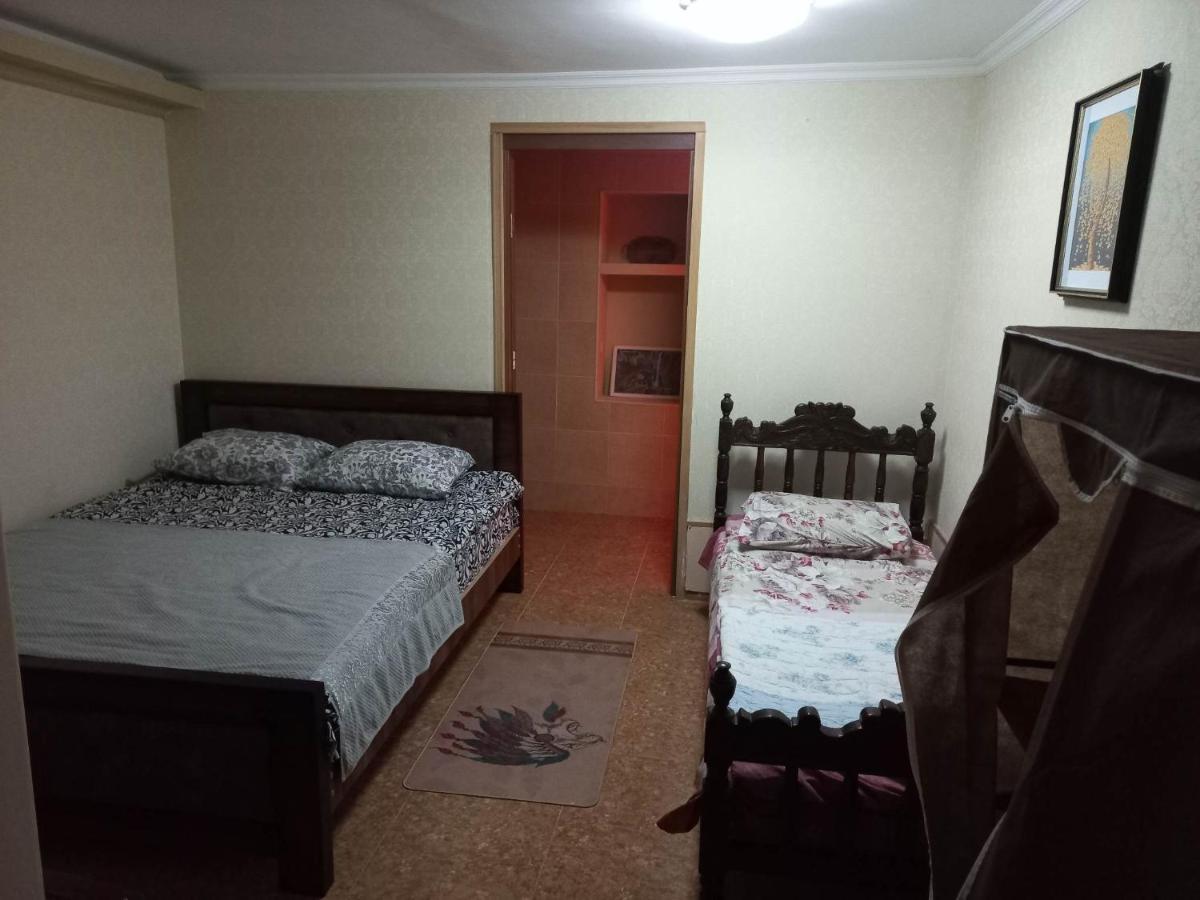 Hostel Feola Kutaisi Zewnętrze zdjęcie